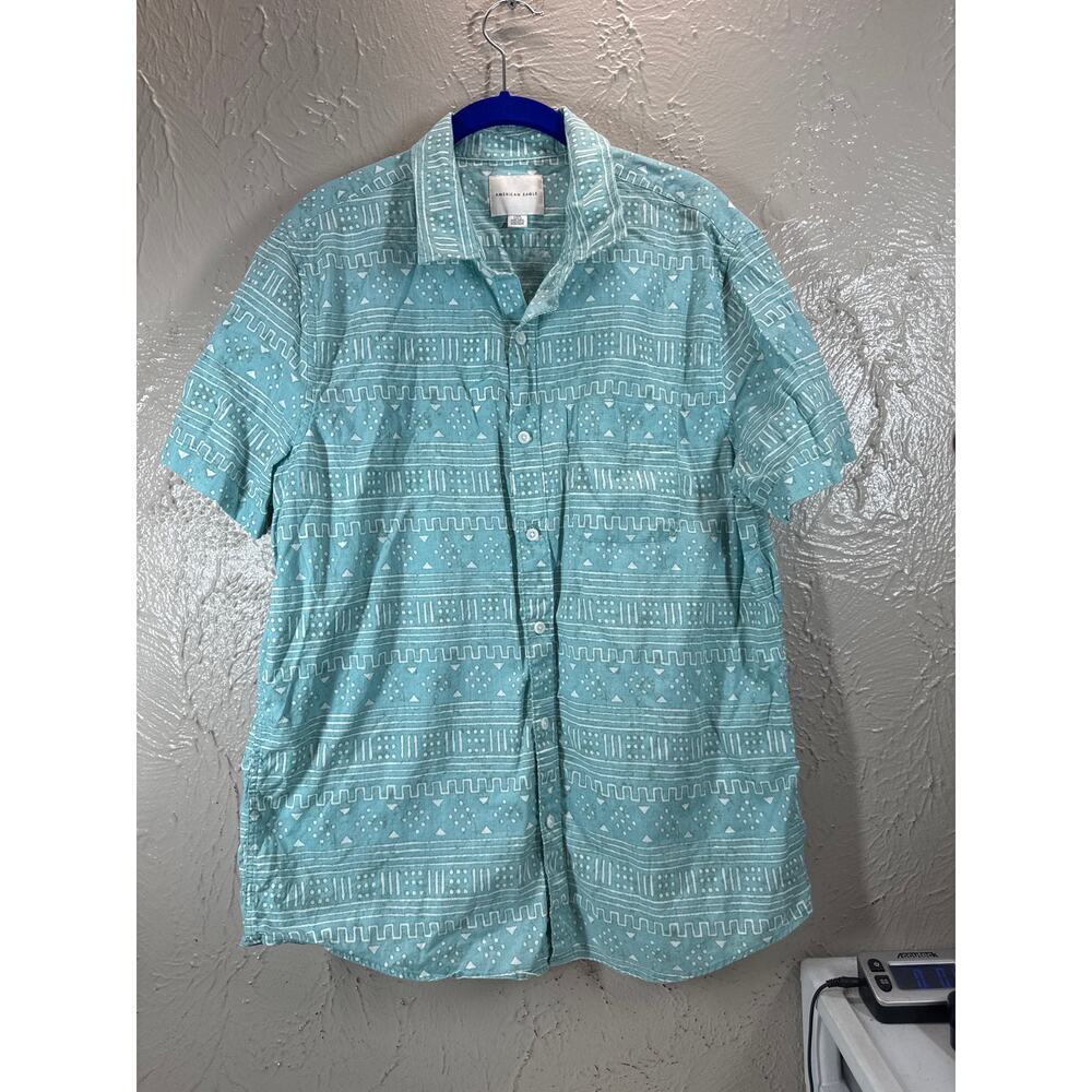 American Eagle Tribal Print Button Up Collared Short Sleeve Shirt Size Large